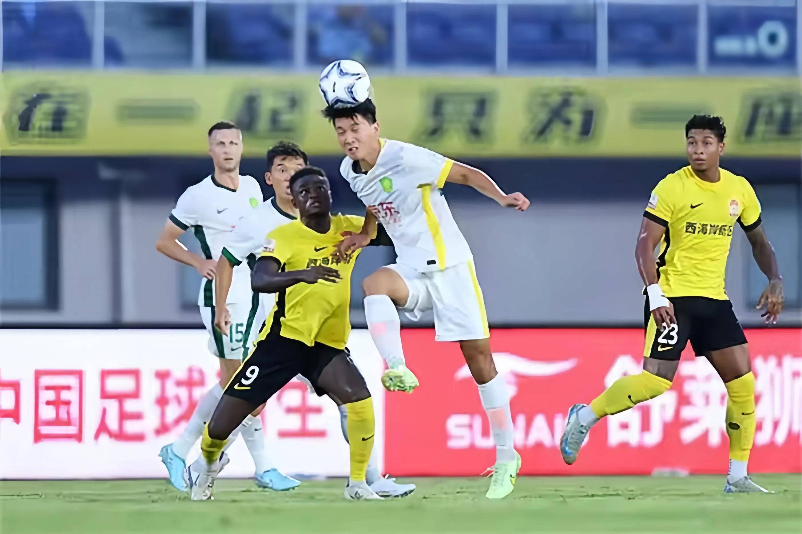 毛球队的领 毛球队的领