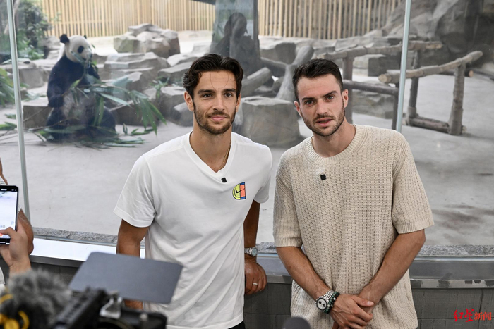 特别是在长 特别是在长